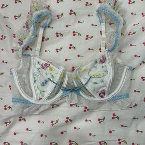 For love and lemons bra size small